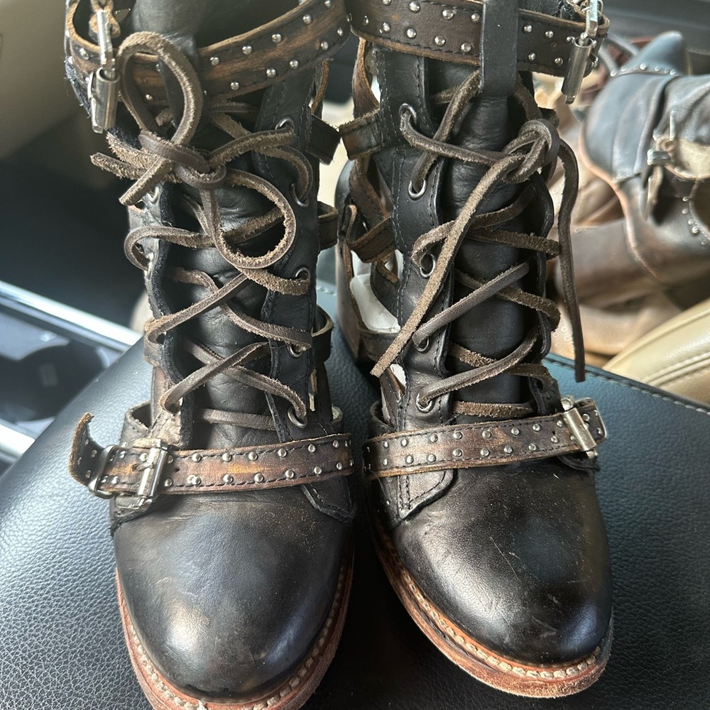 Freebird by Steven Brown Ankle Boots